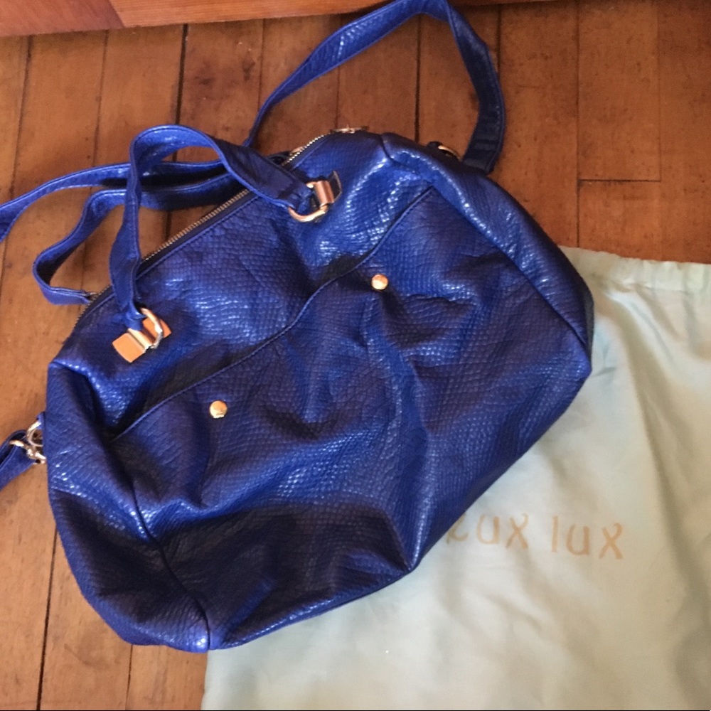 Deux Lux Blue Leather Handbag